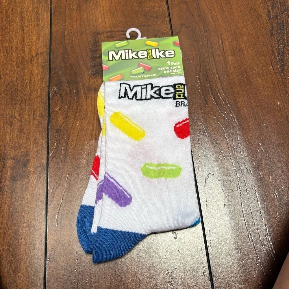 3/$20 Mike and Ike Crazy Food Socks Unisex Men 8–12 Women 9–14 NWT Funny Gift - Picture 4 of 6